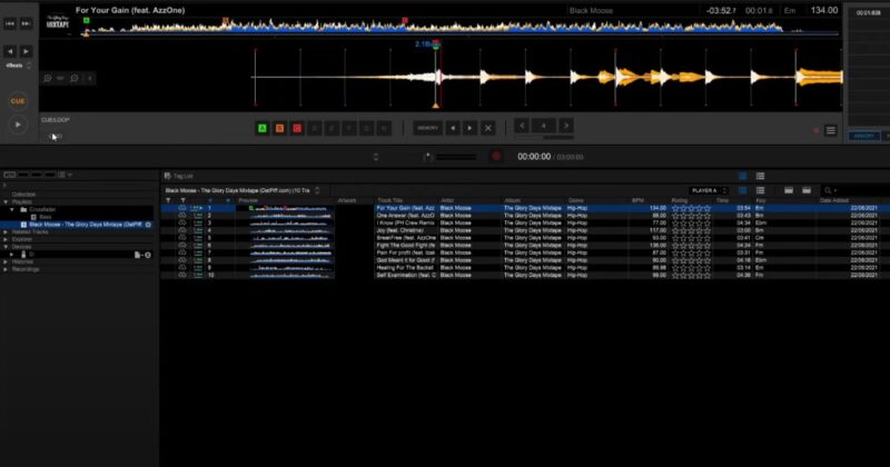 The software's waveform visualization shows the audio's dynamic range