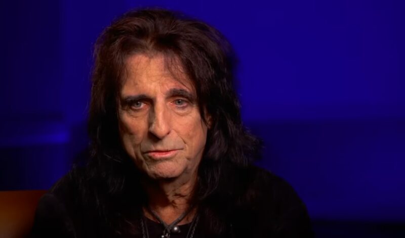 Close-up portrait of Alice Cooper